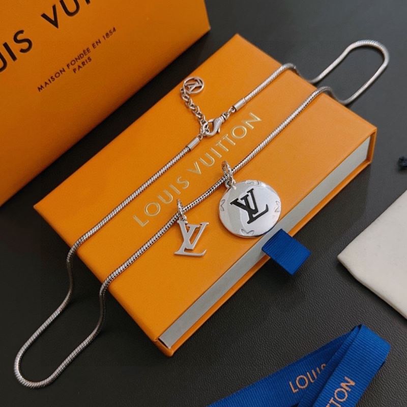 Louis Vuitton Necklaces